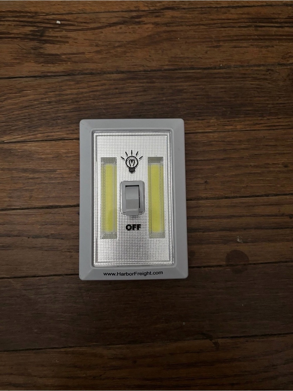 battery powered light switch